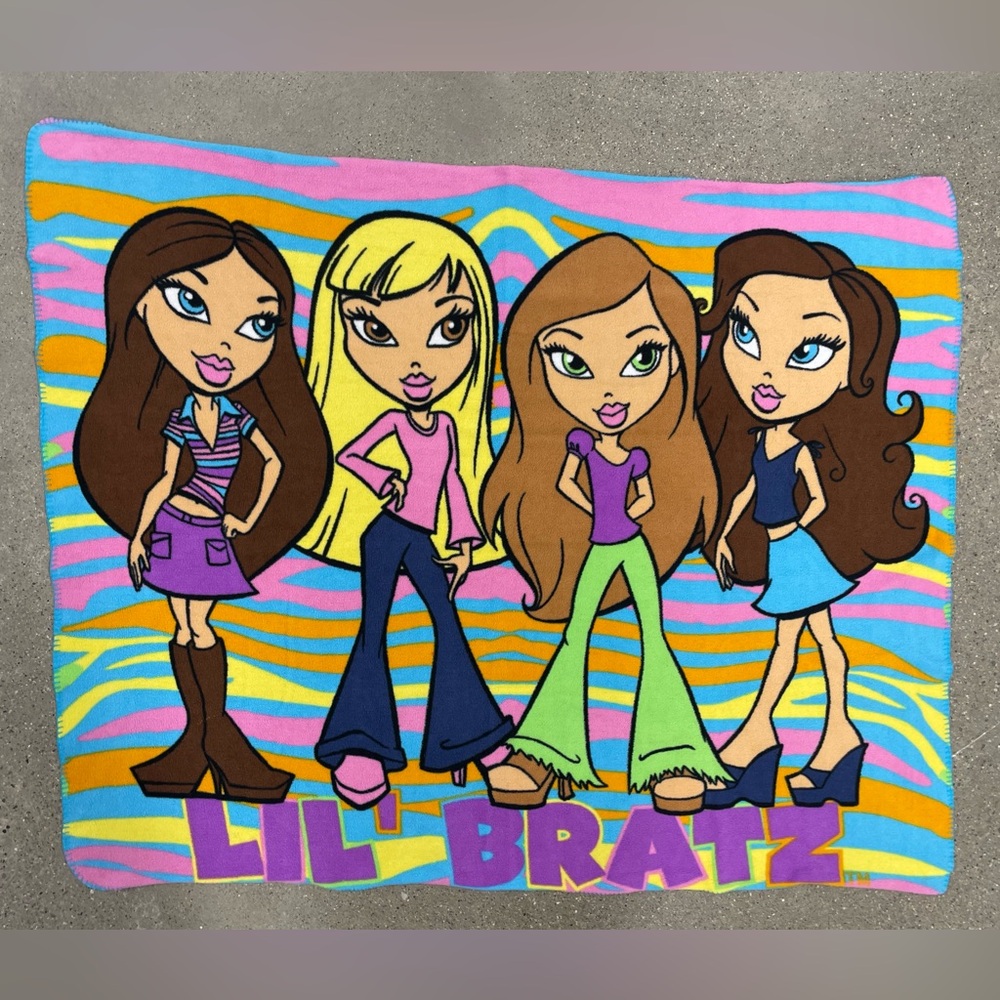 Vintage Lil Bratz Girl Blanket Throw Size 45'' x 37'' Very Nice RARE! Y2K